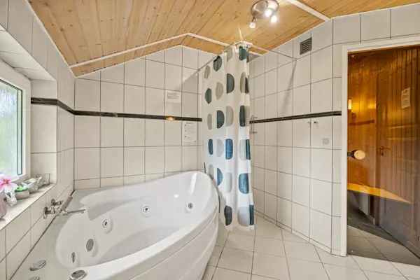 Bild 12 von 28