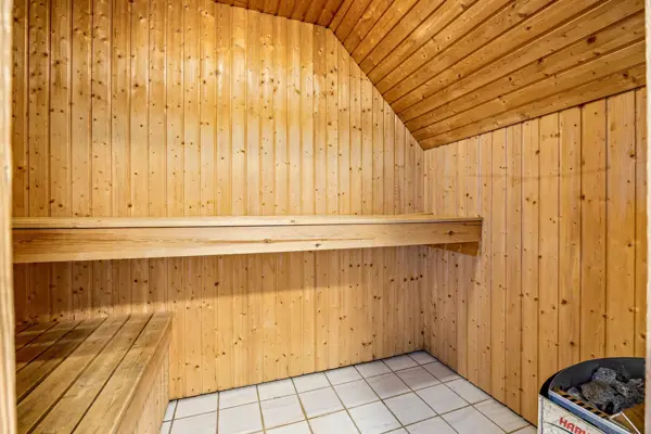 Bild 15 von 30