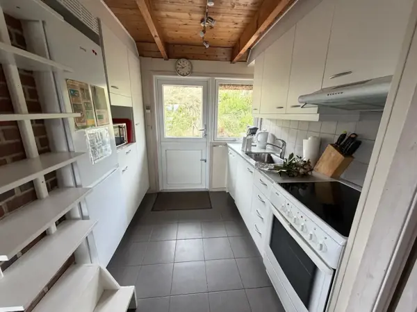 Bild 2 von 12