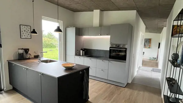 Bild 3 von 44