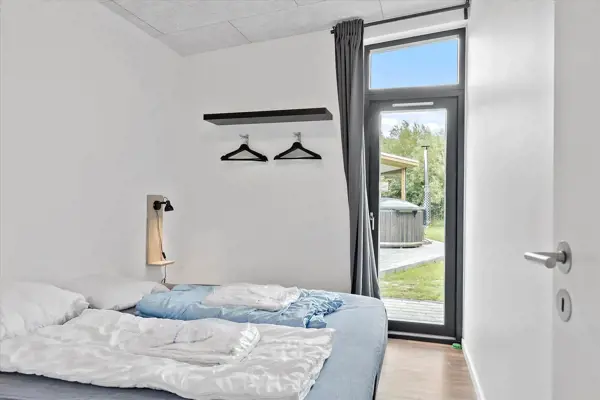 Bild 7 von 27
