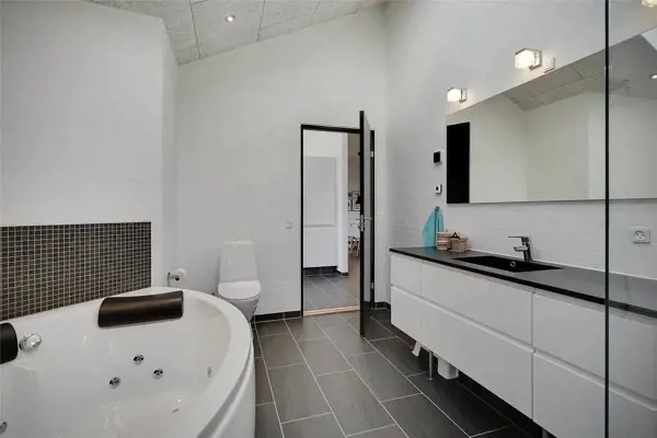 Bild 18 von 26