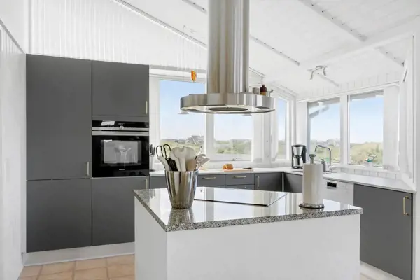 Bild 8 von 27