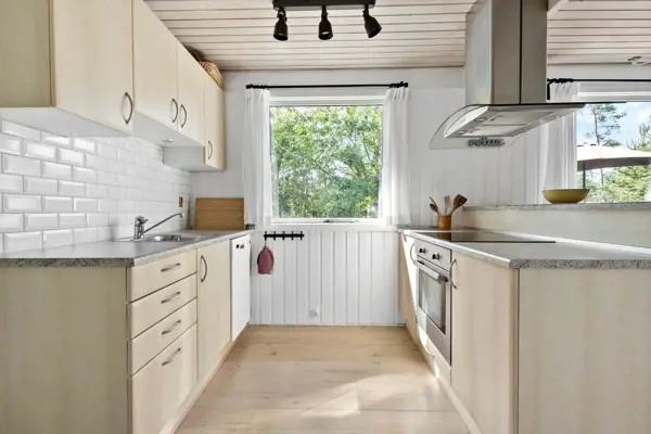 Bild 8 von 19
