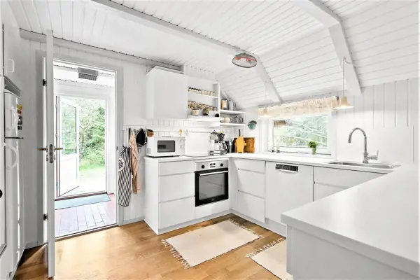 Bild 2 von 28