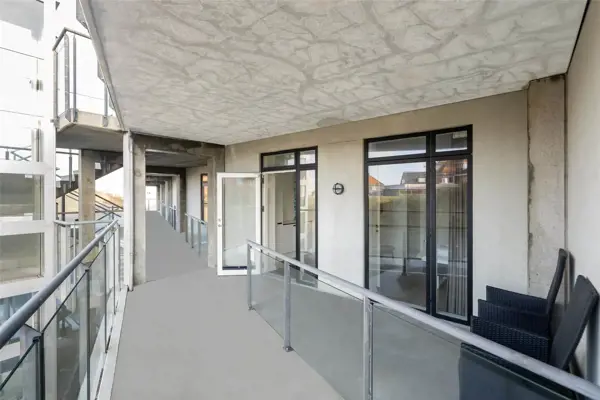 Bild 15 von 26