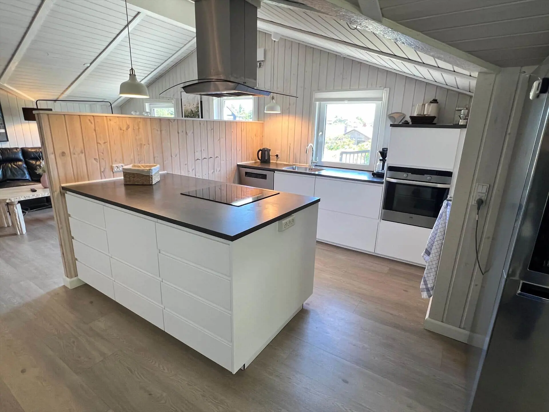 Bild 16 von 56