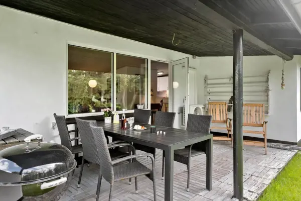 Bild 2 von 27