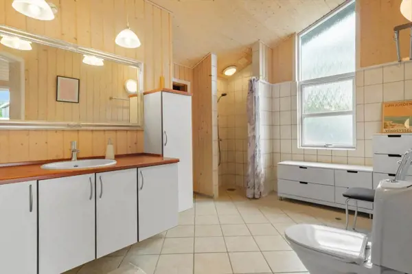 Bild 6 von 25