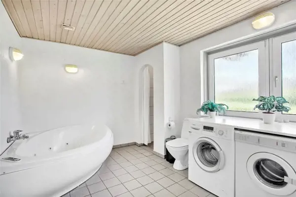 Bild 10 von 25