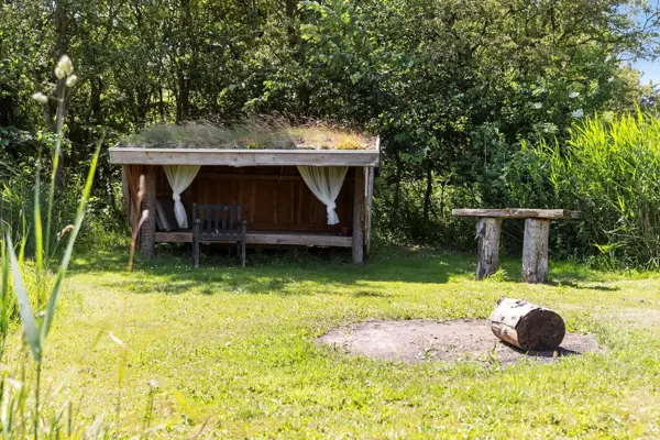 Bild 2 von 27