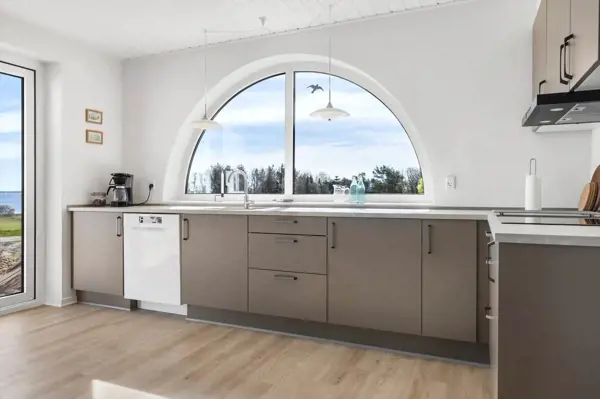 Bild 6 von 30
