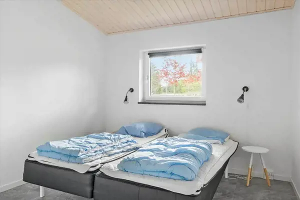 Bild 7 von 25