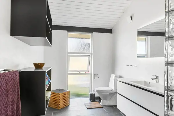 Bild 6 von 16