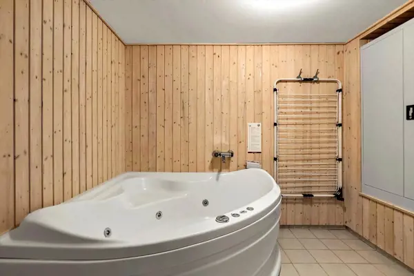 Bild 2 von 22