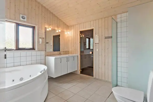 Bild 10 von 19