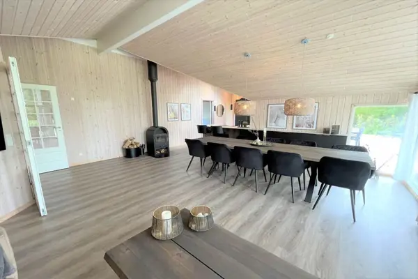 Bild 9 von 27
