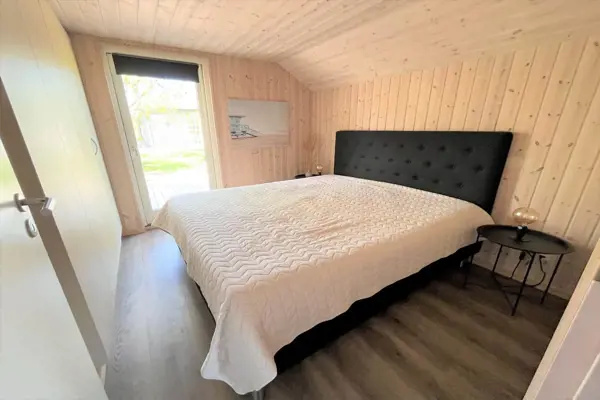 Bild 16 von 27