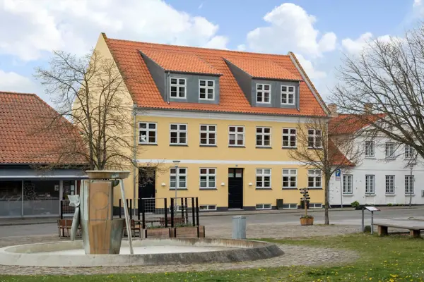 Bild 2 von 20
