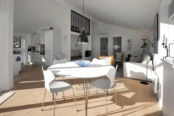 Bild 2 von 22