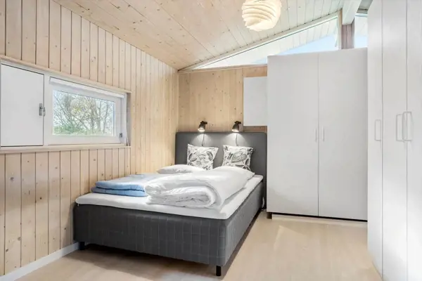 Bild 12 von 28