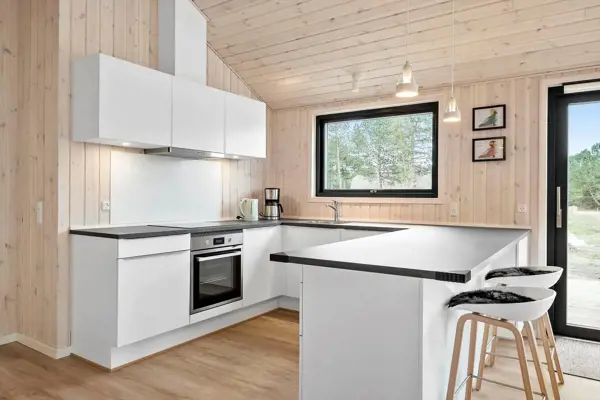 Bild 8 von 27