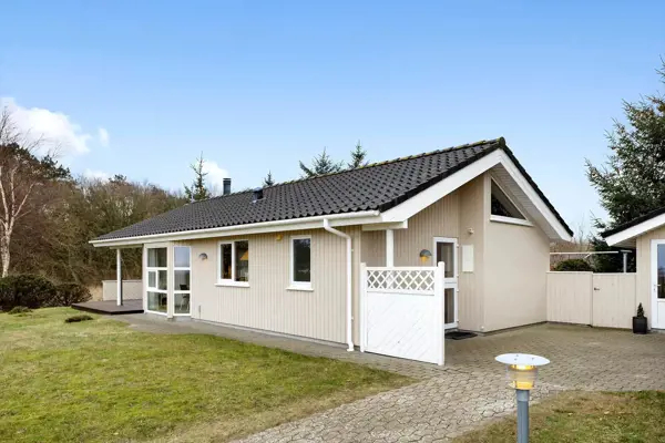 Bild 2 von 32