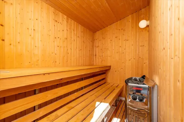 Bild 15 von 34