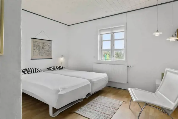 Bild 10 von 34