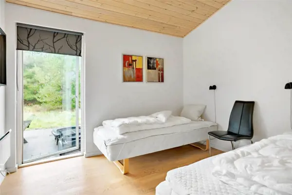 Bild 7 von 25