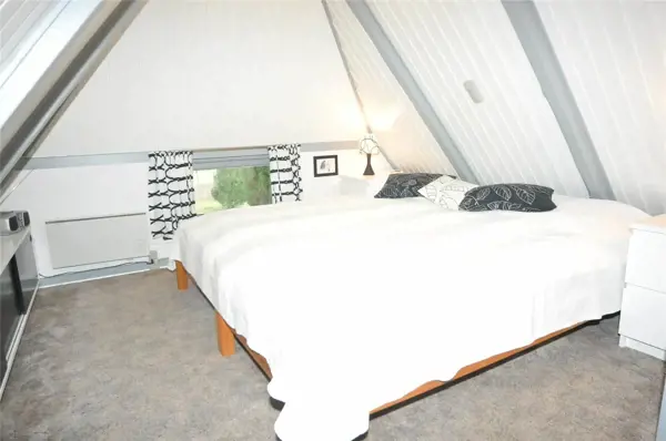 Bild 10 von 25