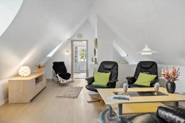 Bild 8 von 23