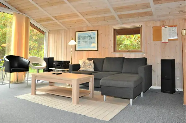Bild 2 von 16
