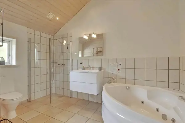 Bild 12 von 27