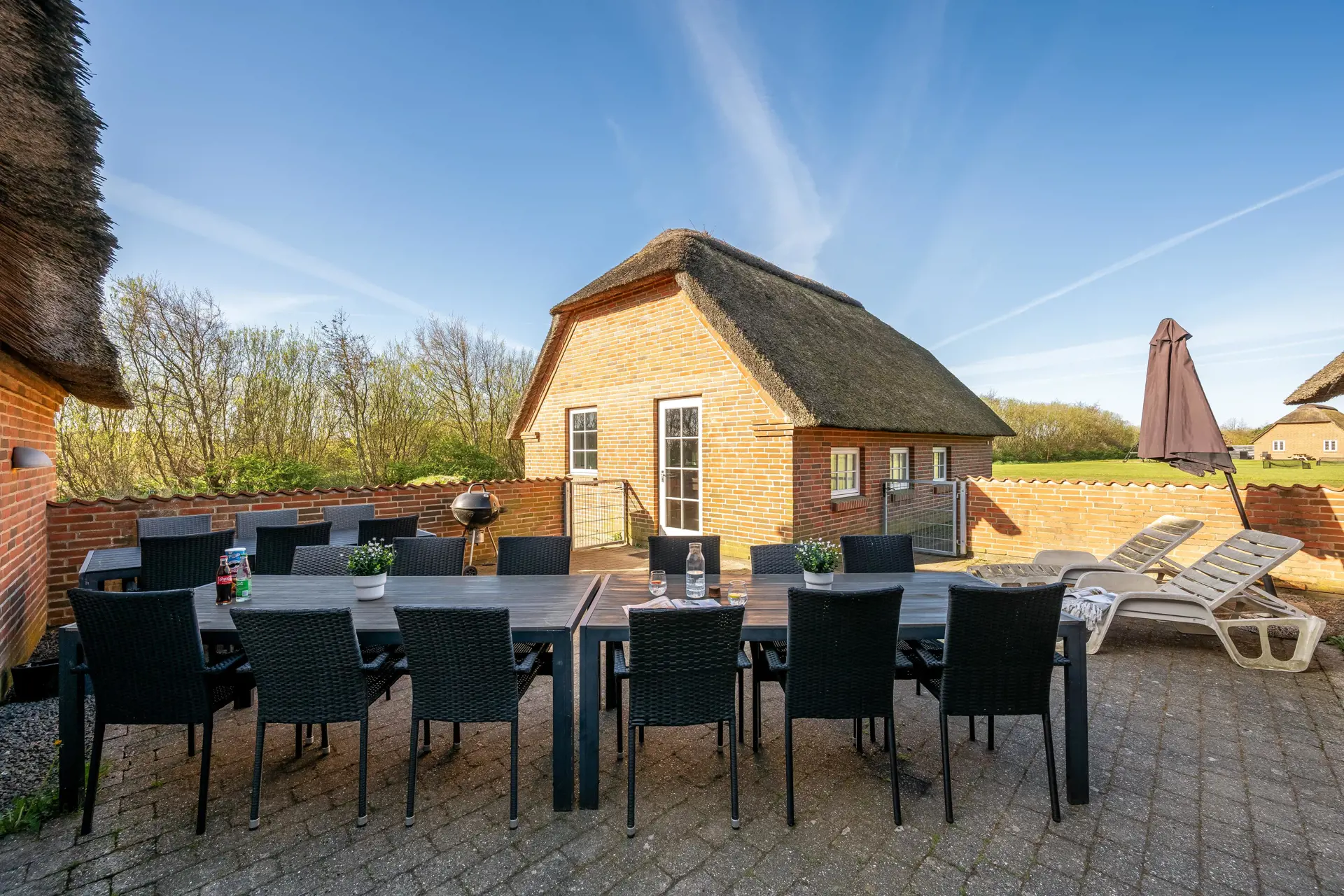 Bild 2 von 47