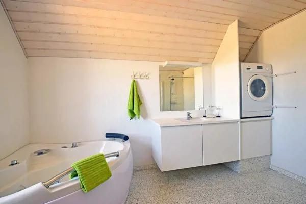Bild 10 von 15