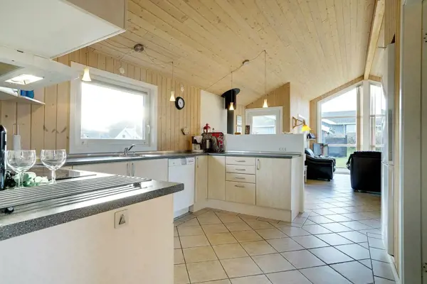 Bild 12 von 34