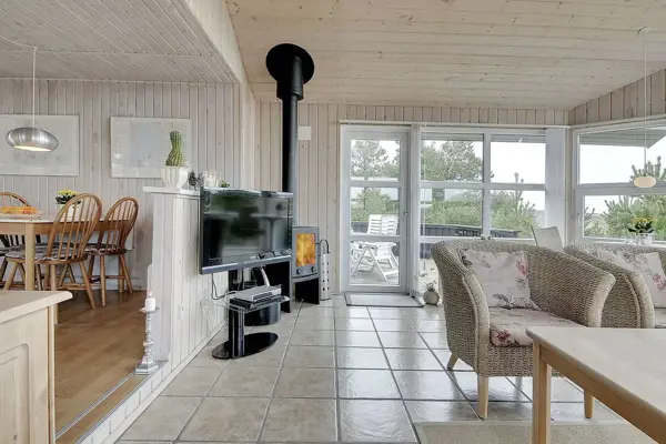 Bild 2 von 57