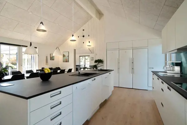 Bild 12 von 27