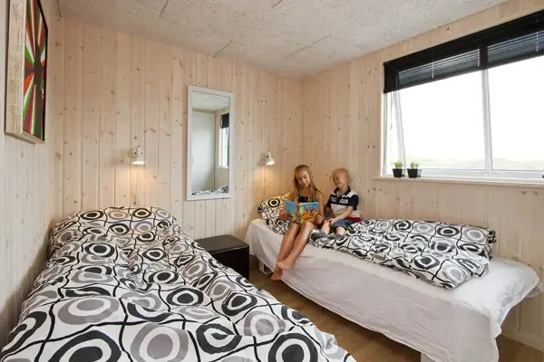 Bild 10 von 16
