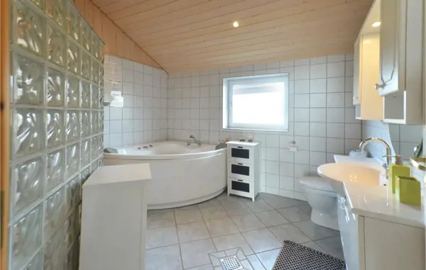 Bild 21 von 24