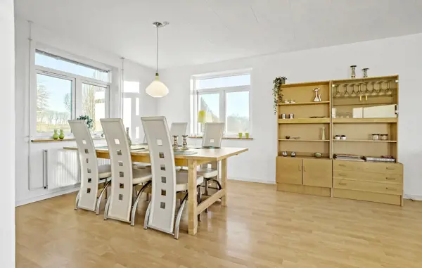 Bild 6 von 24