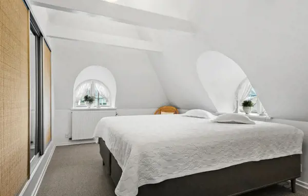 Bild 18 von 25