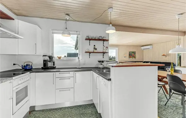 Bild 6 von 25