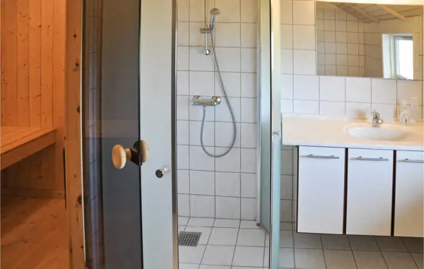 Bild 16 von 18