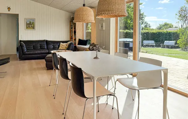 Bild 6 von 25