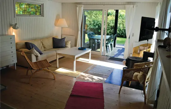 Bild 2 von 12