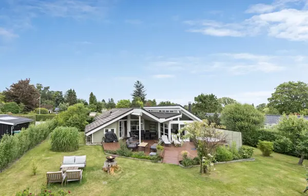 Ferienhaus E03322 in Dronningmølle / Nordseeland