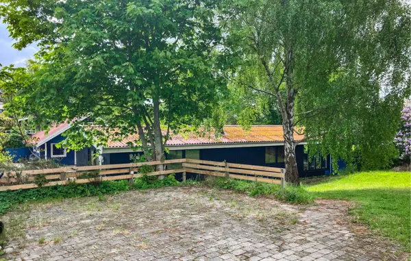 Bild 2 von 19