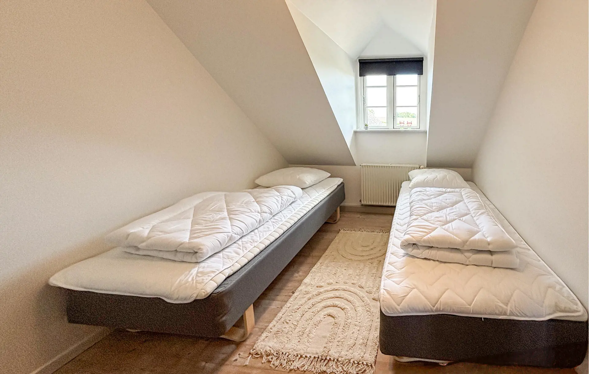 Bild 14 von 16